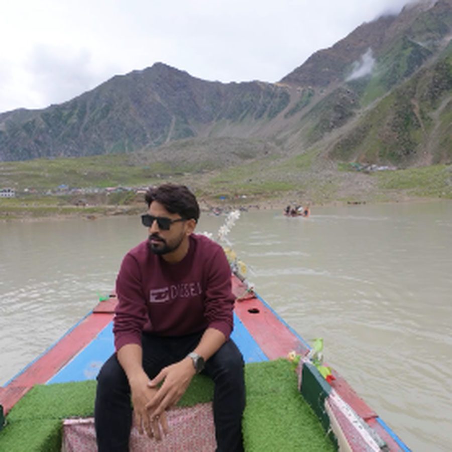 Furqan travelling in northern Pakistan